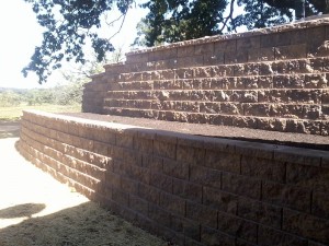 image of properly engineered retaining wall